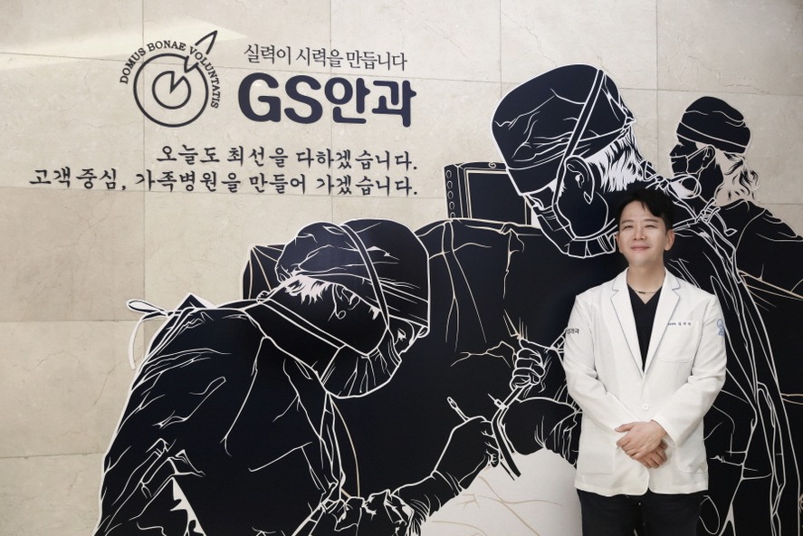 교대역 시력교정술, 어떤 기준으로 선택할까요? 1 대표 이미지